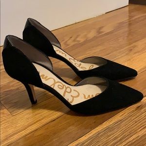 Size 4 Sam Edelman black suede pointed heels